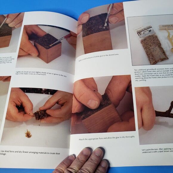 Painting Small Figures Ancient & Medieval Warriors  Mike Davidson PB Book - Picture 11 of 11